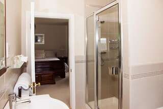 Отели типа «постель и завтрак» Ballinclea House Bed and Breakfast Brittas Bay Улучшенный люкс-2